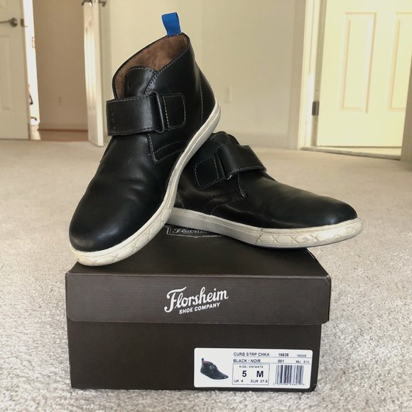 Boys Black Leather Shoes, Excellent Condition Sz 5 - Picture 1 of 6